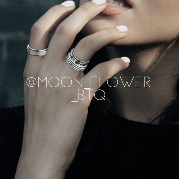 Moon Phase Anxiety Fidget Spinner Ring - Picture 7 of 12